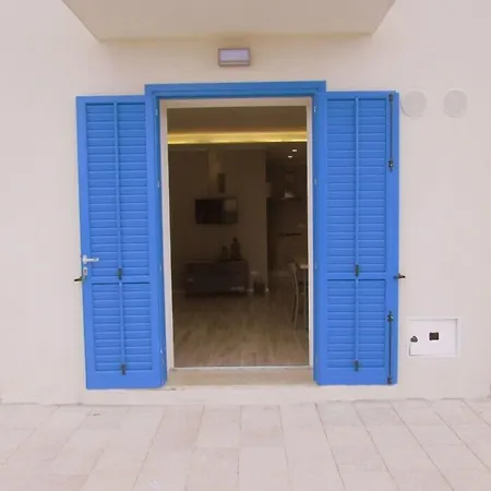 Cala Azzurra بيت للعطل *