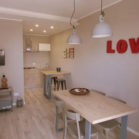 بيت للعطل Cala Azzurra *