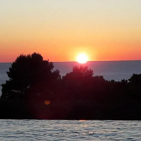 Cala Azzurra سان فيتو لو كابو