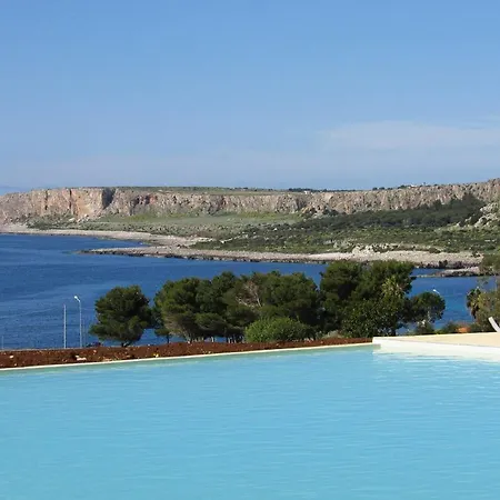 Cala Azzurra *