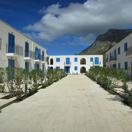 Cala Azzurra بيت للعطل *