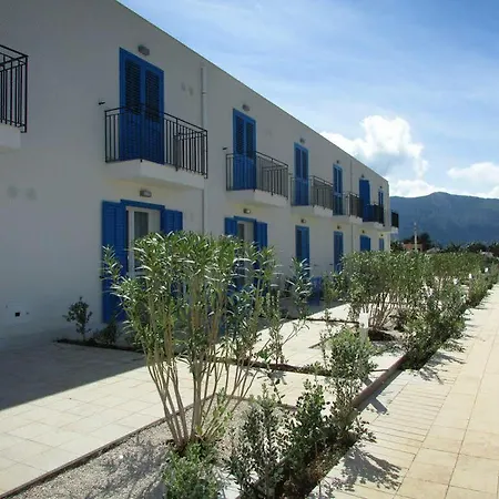 Cala Azzurra سان فيتو لو كابو